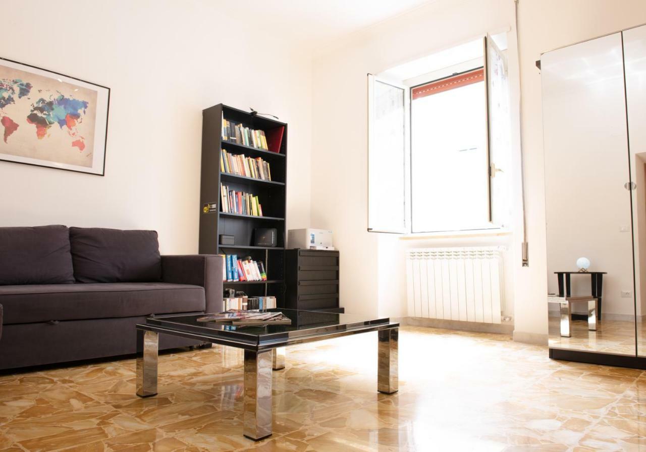 Michelangelo Apartment Civitavecchia Buitenkant foto