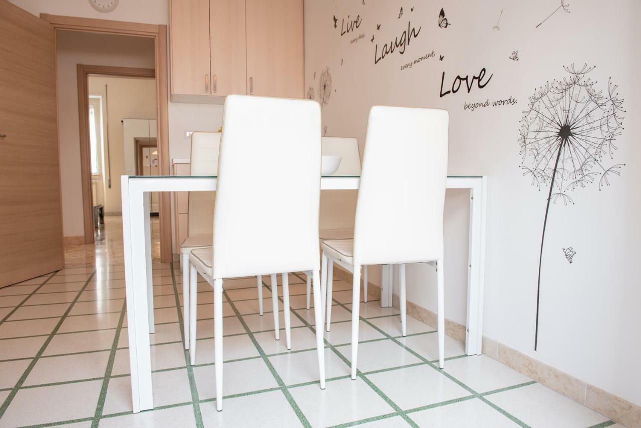 Michelangelo Apartment Civitavecchia Buitenkant foto